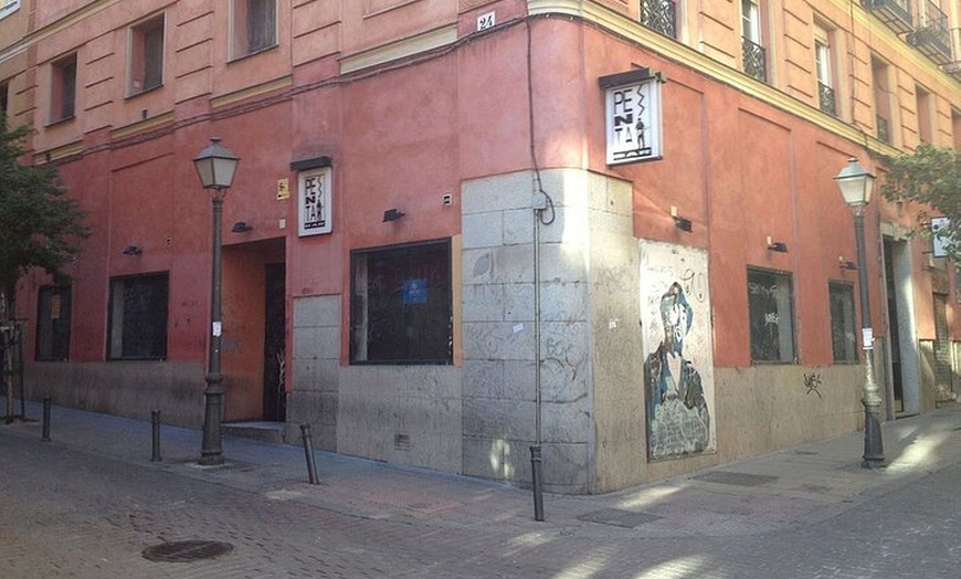 Image 10: Malasaña y Chueca Un Tour que Grita Libertad