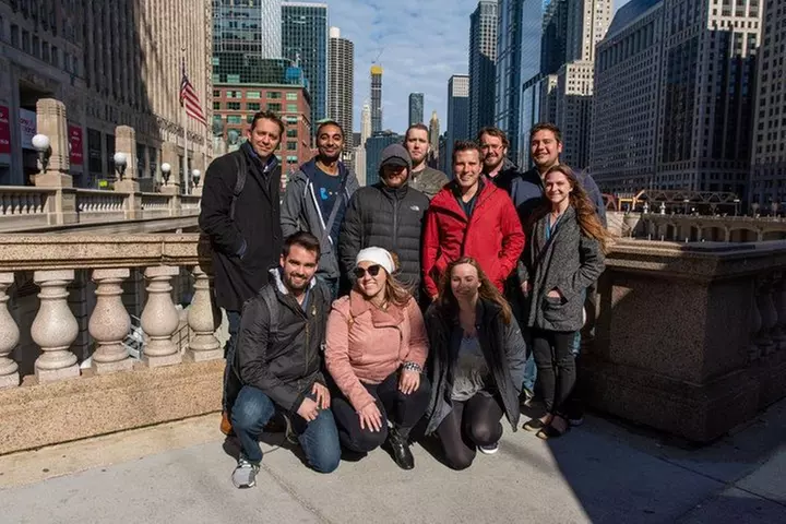 Walking Tour: Historic Chicago Pubs in River North and the Loop
