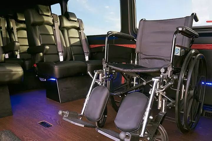 Wheelchair Accessible Taxi from JFK to Manhattan