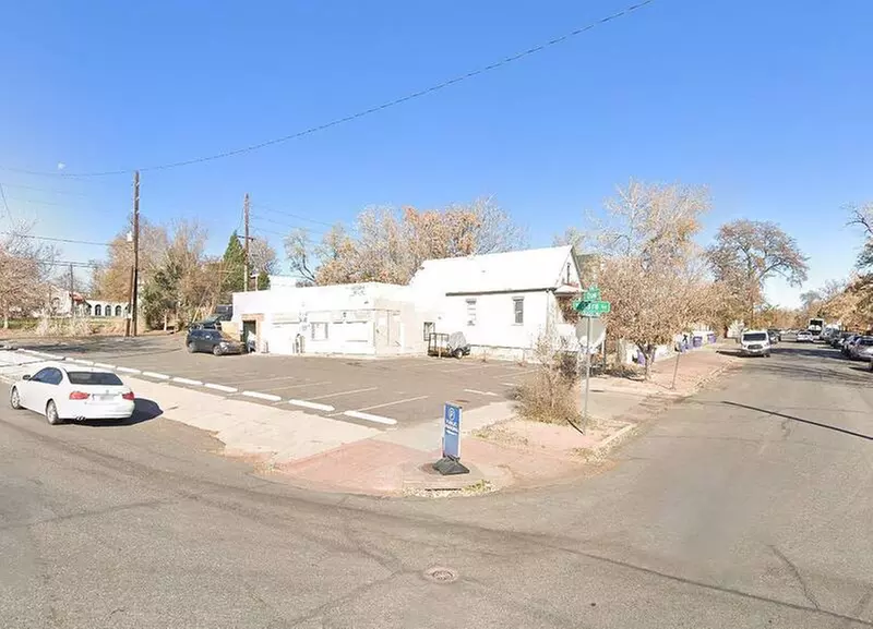 Parking at 33rd and Osage Lot