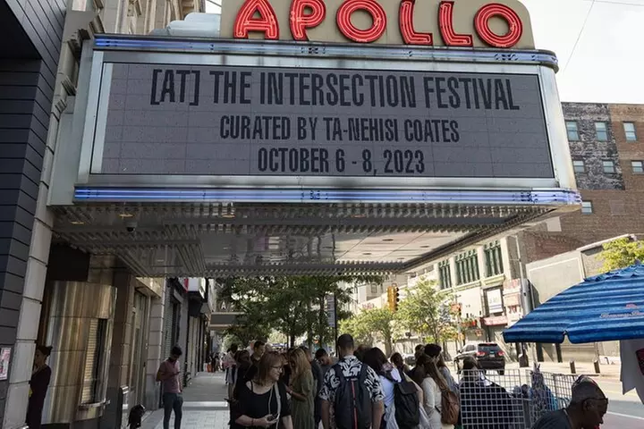 City of Contrasts Tour-Manhattan, Bronx, Queens and Brooklyn