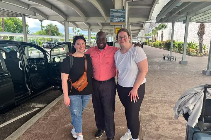 Transfer Service in Nassau Bahamas - Second Medium