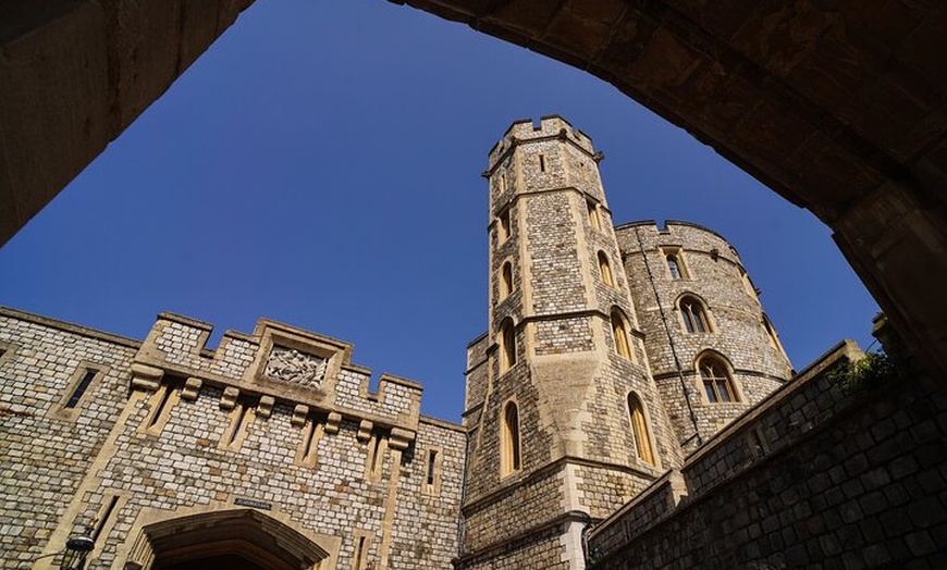 Image 15: Small-Group Day Trip to Stonehenge, Bath and Windsor from London