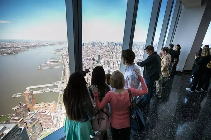One World Observatory and 3-Hour Manhattan Walking Tour - Primary Image