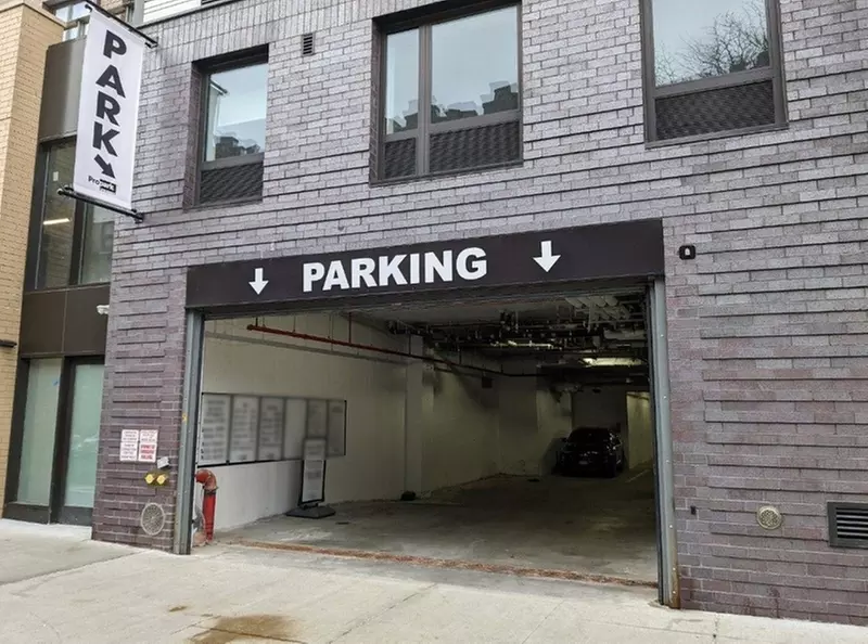 Parking at Propark - Bedford Armory Garage