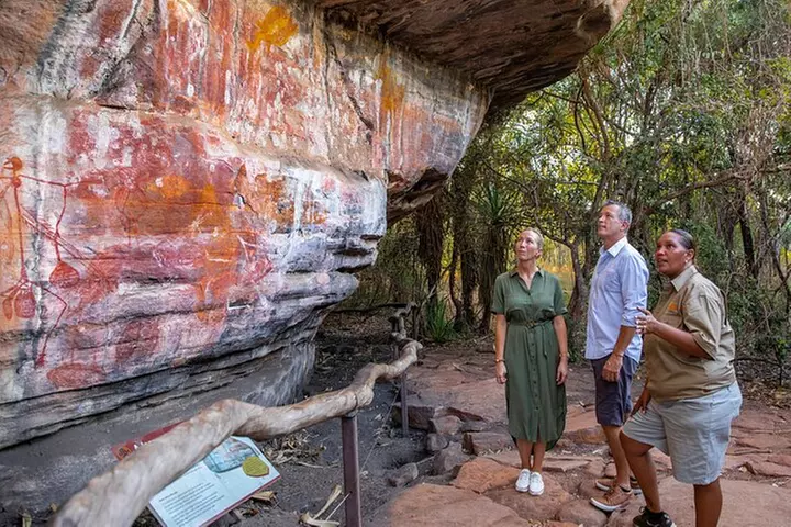 Kakadu Wildlife Escape Fogg Dam or Crocodile Cruise from Darwin