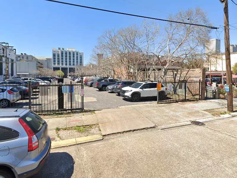 Parking at Pelican Lot (L-106) - Second Medium