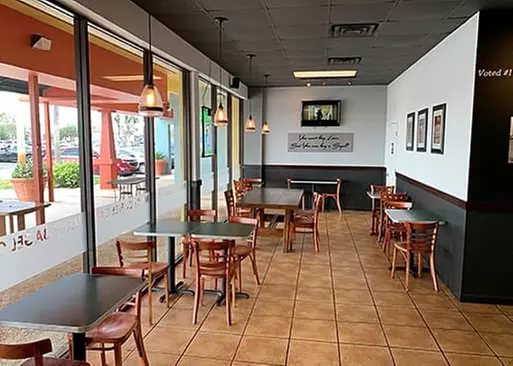 5% Cash Back at Max's Bagel Cafe