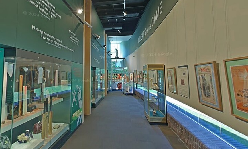 Image 3: Guided Don Bradman Cricket Tour From Sydney