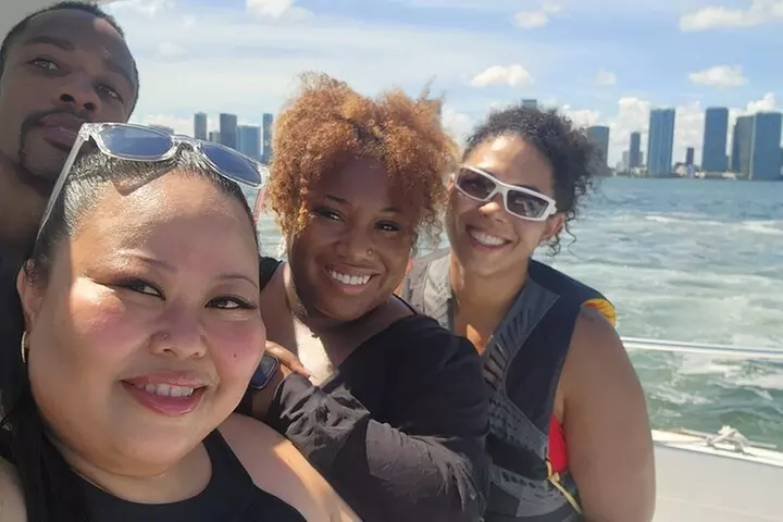 The Ultimate Water Experience in Miami with Drinks and Jet Skis
