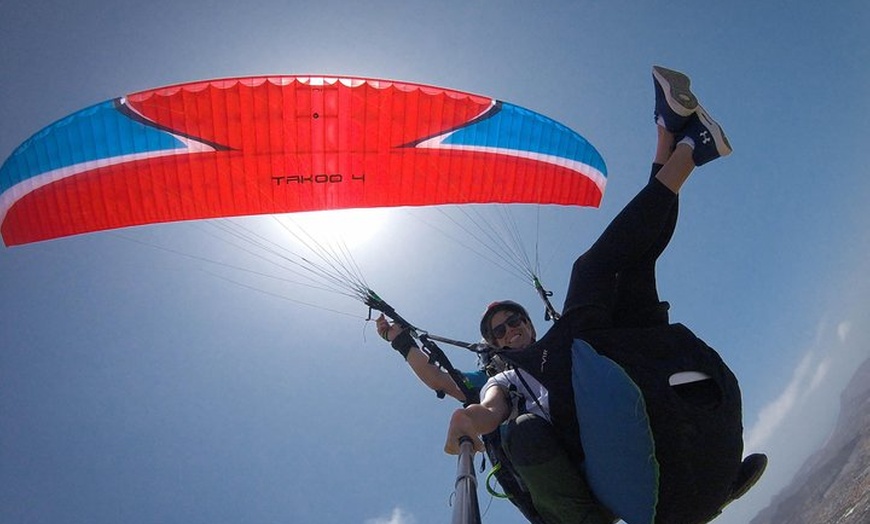 Image 3: Vuelo en tándem en parapente acrobático en la zona sur de Tenerife