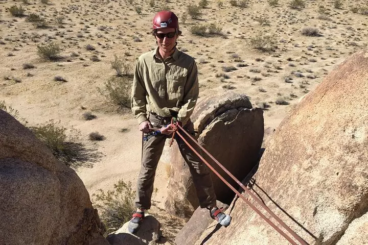 Beginner Group Rock Climbing in Joshua Tree National Park