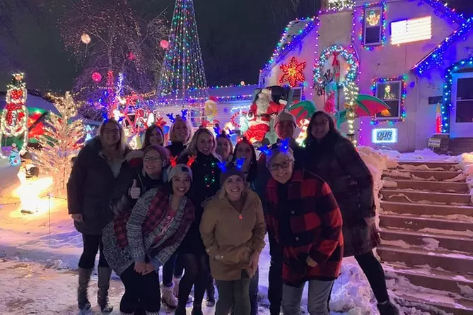 Festive Holiday Lights Tour - Primary Image