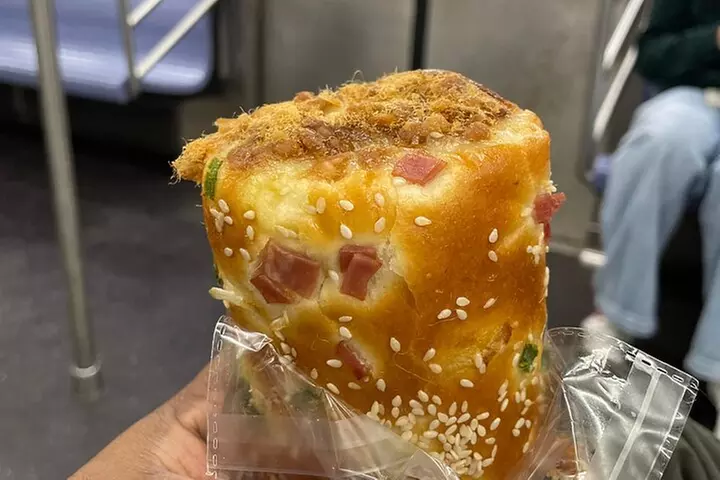 Cultural Food Tour in Queens and Jackson Heights - Second Medium