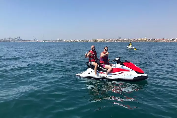 Jetski en Valencia por 30 minutos para 1 o 2 personas
