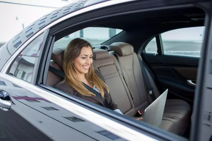 Roundtrip Transfer PrivateExecutive Vehicle Atlanta Airport(ATL)-AtlantaDowntown - Second Medium