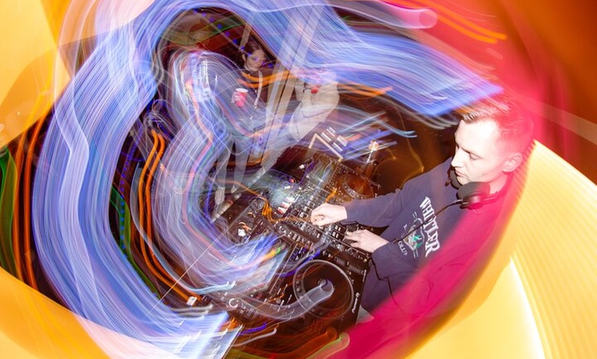 Image 6: Premium Berlin Underground Party Tour