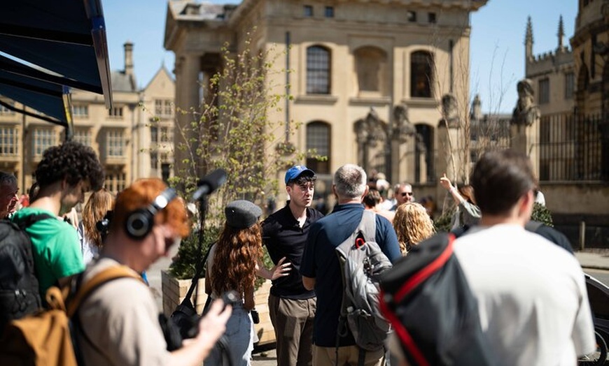 Image 2: Oxford University Walking Tour by Alumni™ & Optional New College