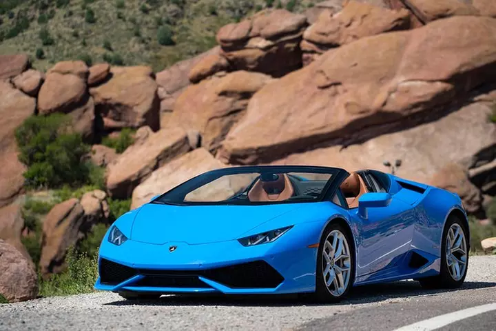 Lamborghini Huracan 24 Hour Rental - Primary Image