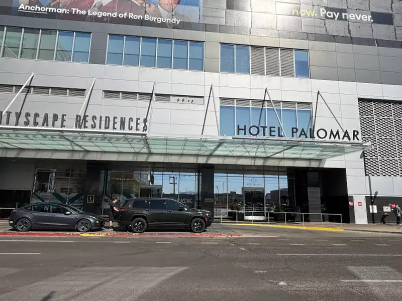 Parking at Kimpton Hotel Palomar Phoenix Garage - Valet