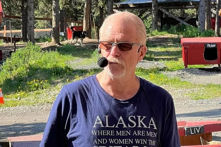 Husky Homestead Tour