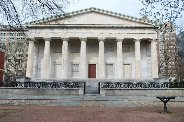 Independence Mall (Entrance to 2 Historic Sites) 2.5 Hour Walking