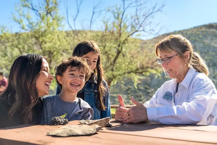 Flaming Gorge Full-Day Bus Tour