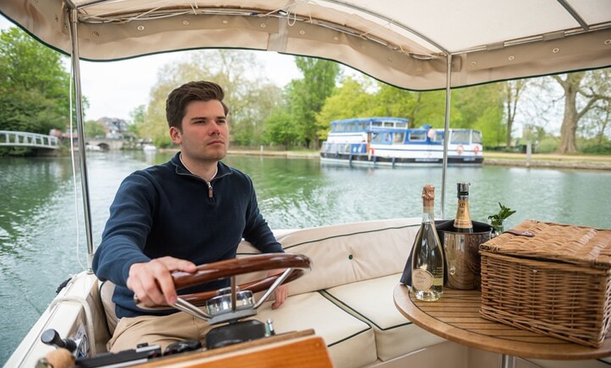 Image 7: Afternoon Tea Sightseeing River Cruise in Oxford