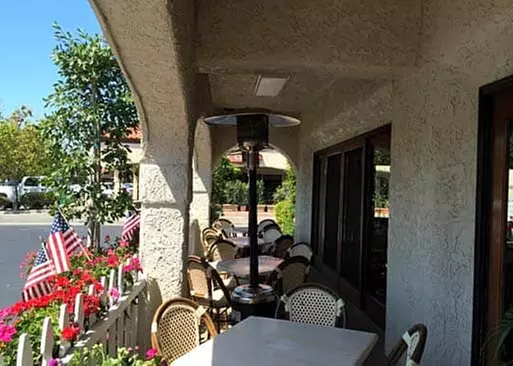 5% Cash Back at D'Amore's Famous Pizza - Camarillo - Second Medium