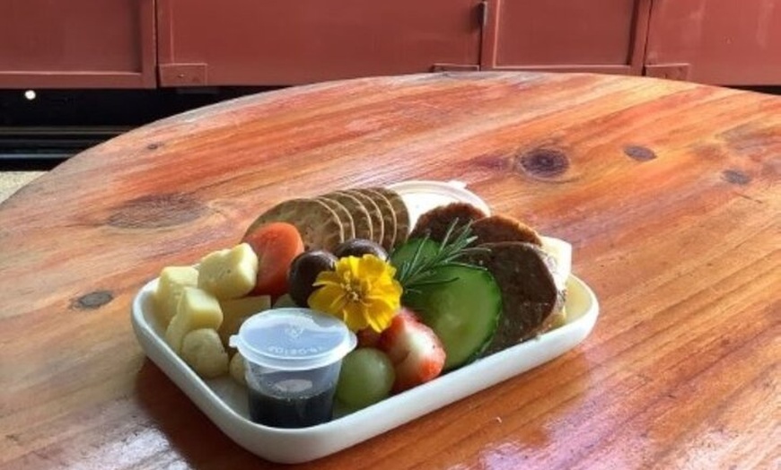 Image 5: Enjoy a VIP Booth Shared Experience From Gympie