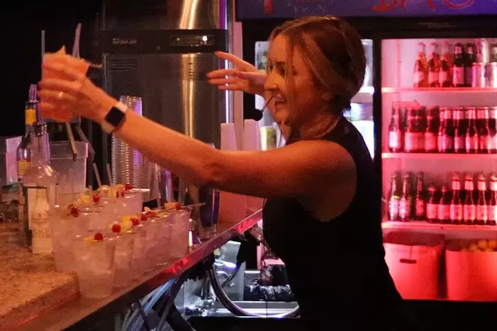 Frenchmen Street VIP Live Music Pub Crawl in New Orleans