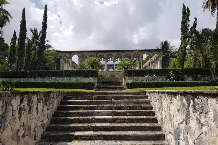 Nassau Island Highlights Sightseeing Tour