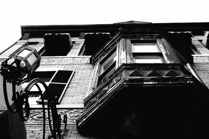 Genteel and Bard's Savannah Dark History and Ghost Encounter Walkin...