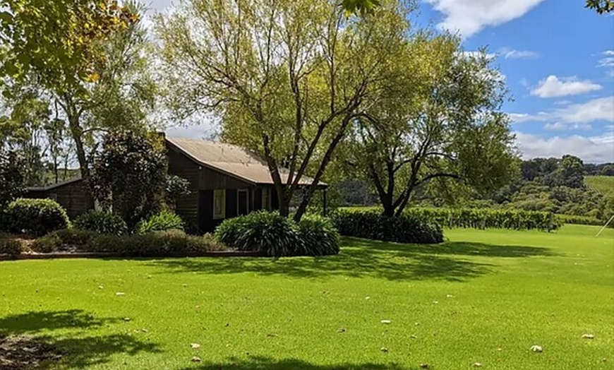 Image 5: Luxury Estate Private Picnic at Brookland Valley