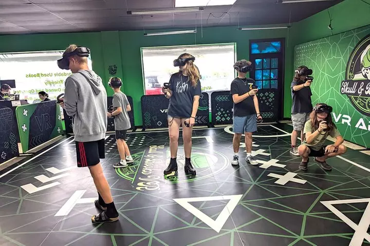 1-Hour Virtual Reality Experience Skull & Books VR - Cocoa Beach