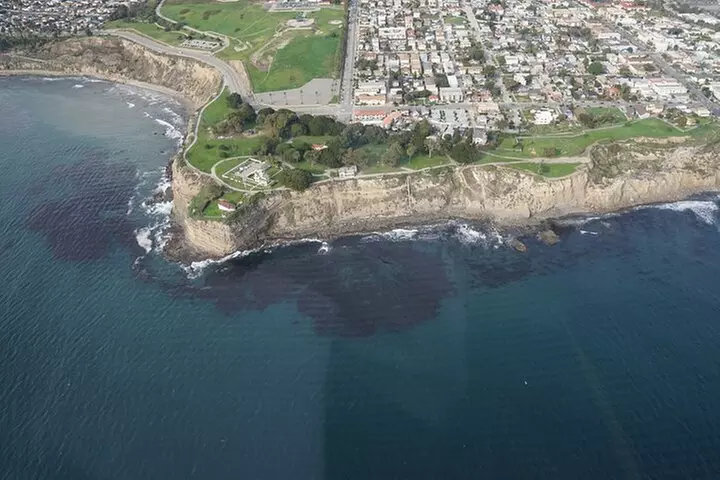 Private Helicopter Tour of Rancho Palos Verdes, Los Angeles, and Lo...