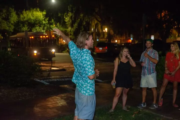 Savannah Ghost Tour for Adults ALL Alcoholic Drinks Included