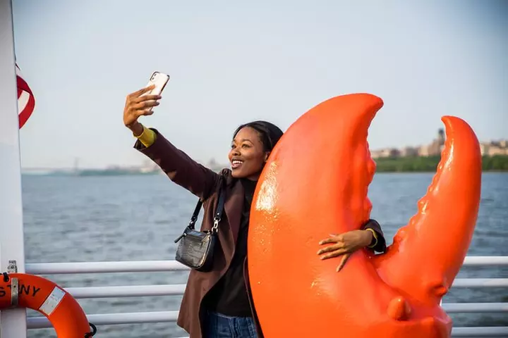 North River Lobster Co. Cruise - Rollin' Down the River Package - Primary Image