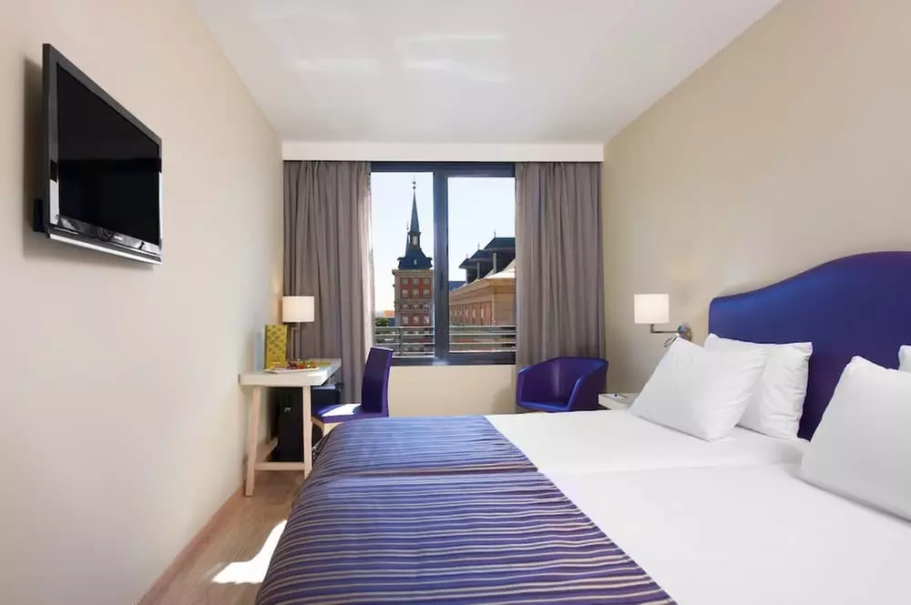 ✈ HISZPANIA | Madryt - Exe Moncloa 4*, 2 nocy - City break