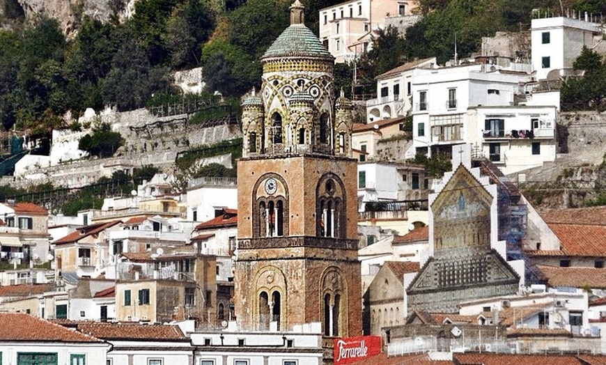 Image 14: Unforgettable moment on the Amalfi Coast by boat
