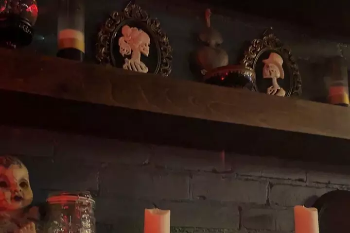 Ghost Investigation Tours with Interactive Paranormal Experience