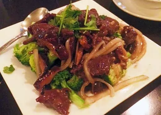 5% Cash Back at Diho Siam - Mission Viejo