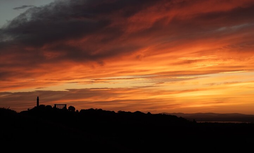 Image 10: Arthur's Seat Sunset Hike with Mountain Guide
