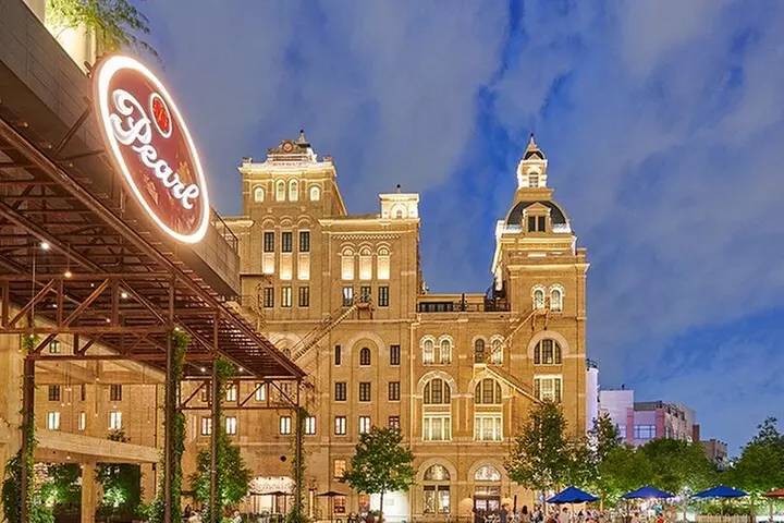 San Antonio Premium Night Driving Tour with Riverwalk Boat Cruise