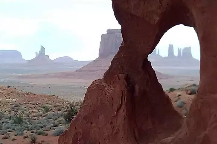 1.5 Hour Jeep Tour in Monument Valley