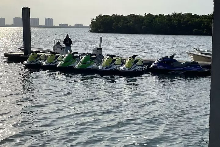 Fort Myers Beach "Free-Range" Jetski Rental