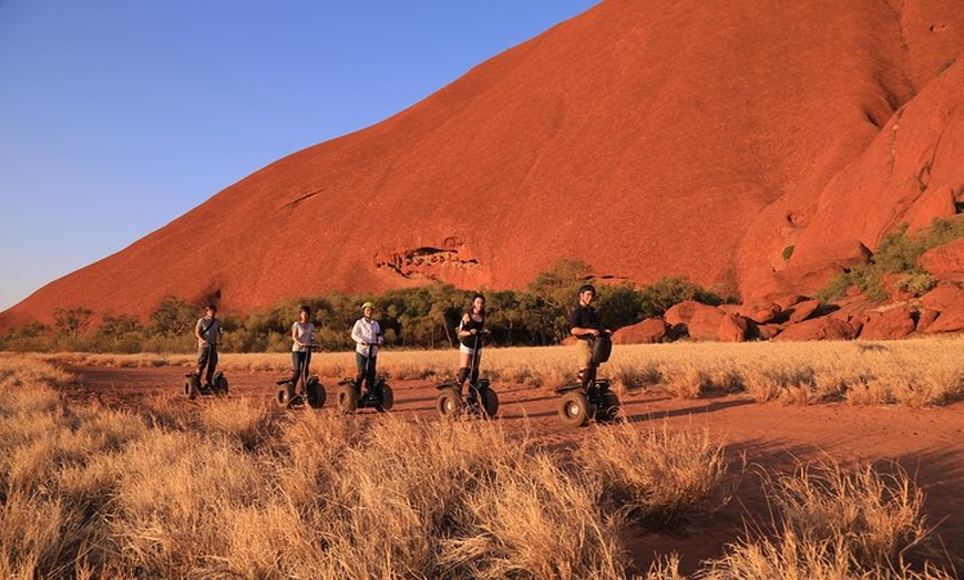 Image 8: Best of Uluru & Segway