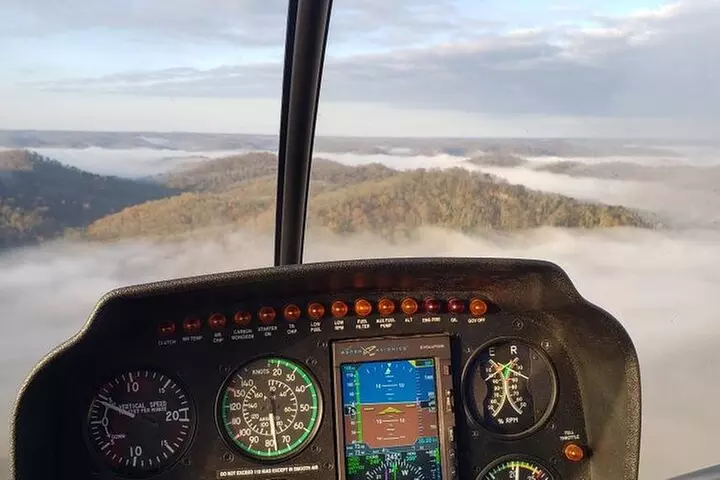 Short Helicopter Tour over downtown Nashville TN