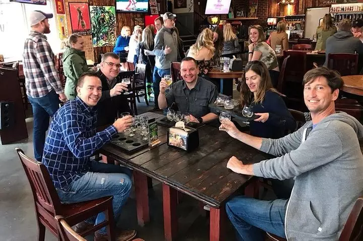 Nashville Combo Tour: Sightseeing, Murals & Brewery/Distillery