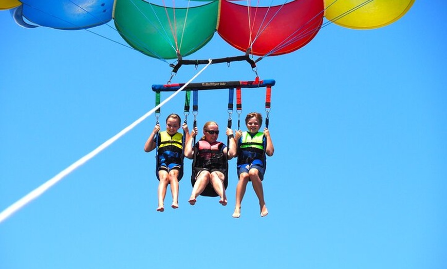 Image 7: Parasailing Experience departing Cavill Ave, Surfers Paradise